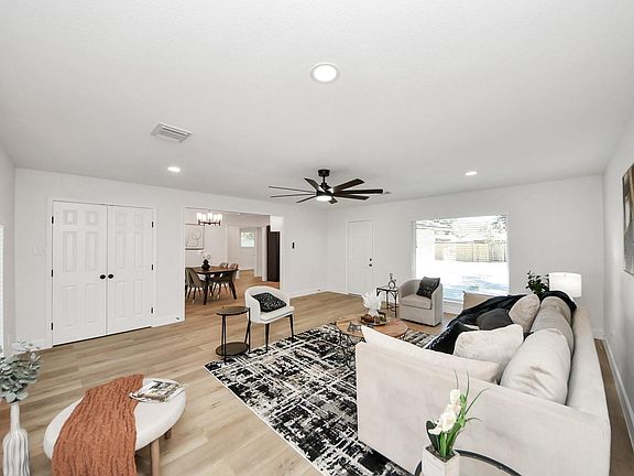 5th image of 8706 Meadowview Drive