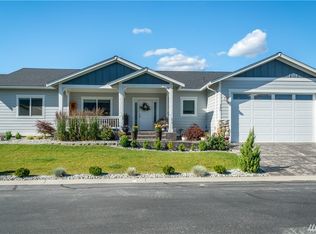 390 Ridgewood Dr, Manson, WA 98831