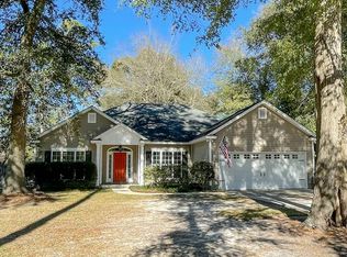 356 Smith Dairy Rd, Ray City, GA 31645