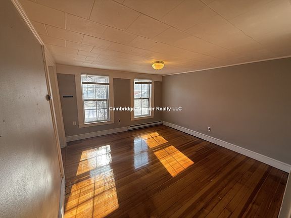 5th image of 199 Mount Auburn St #2