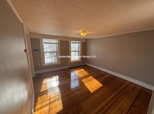 193 Mount Auburn St #1, Cambridge, MA 02138