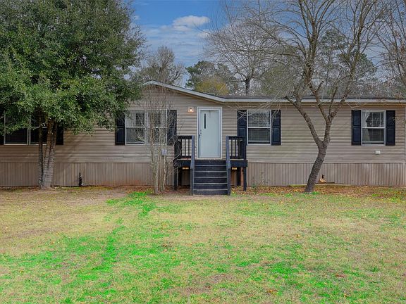 3rd image of 2373 Crockett Martin Rd