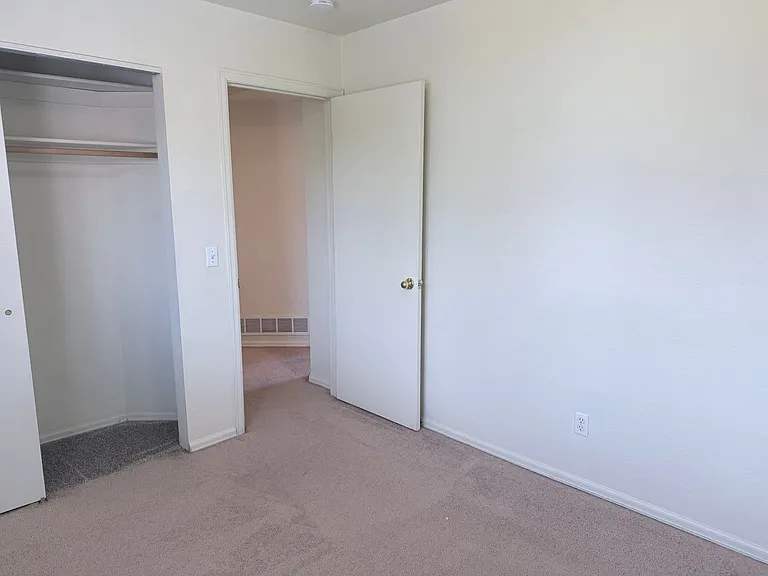 7228 Waterman Way — Photo 14