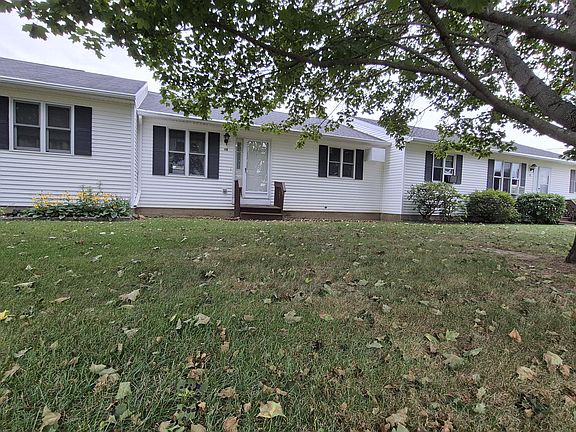 2nd image of 40 Meadow View Lane #40