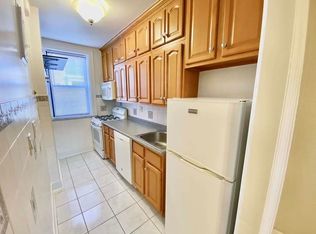 30-88 35th St #1L, Astoria, NY 11103