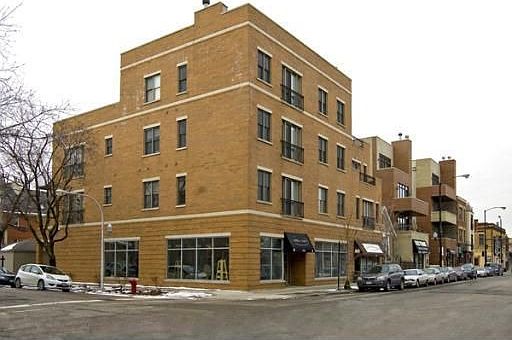 2nd image of 1944 N Damen Ave #3C