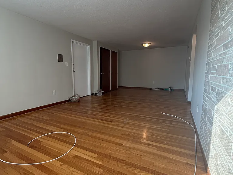 14 Mount Pleasant St #10 — Photo 6