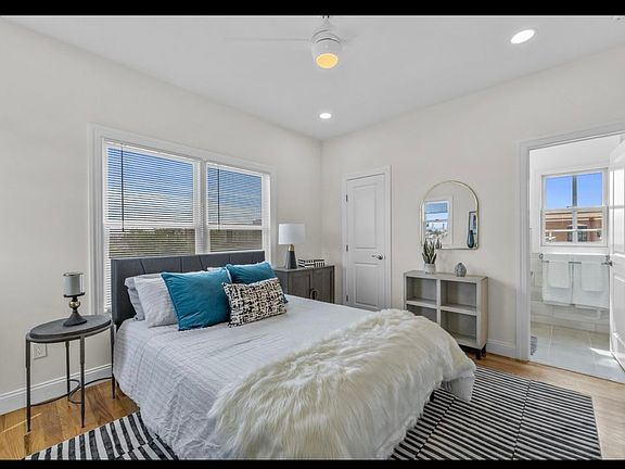 2nd image of 517 Bergen St Unit 2
