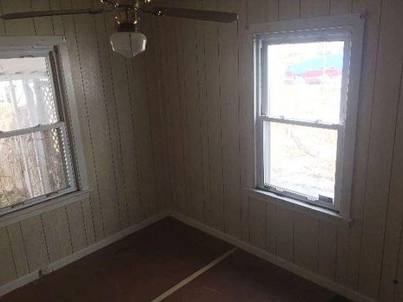 5th image of 2808 Denver Ave