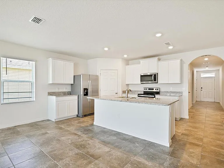 10695 SW Prato Way — Photo 12