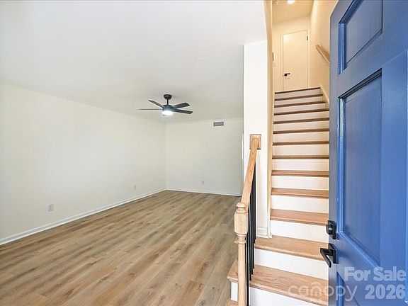 3rd image of 6810 Farmingdale Dr APT E
