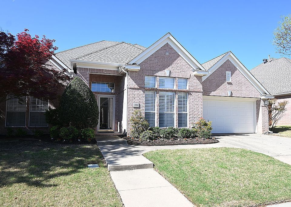 1st image of 1203 Lake Point Cir