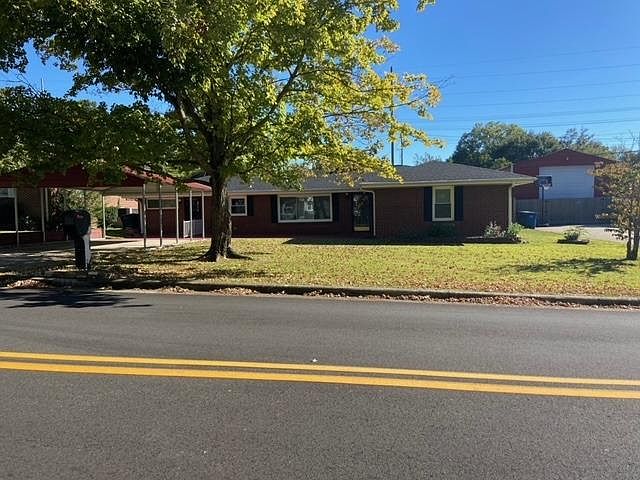 1st image of 212 Norwood Blvd