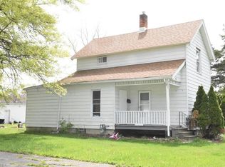 402 Fuller Rd, Elyria, OH 44035