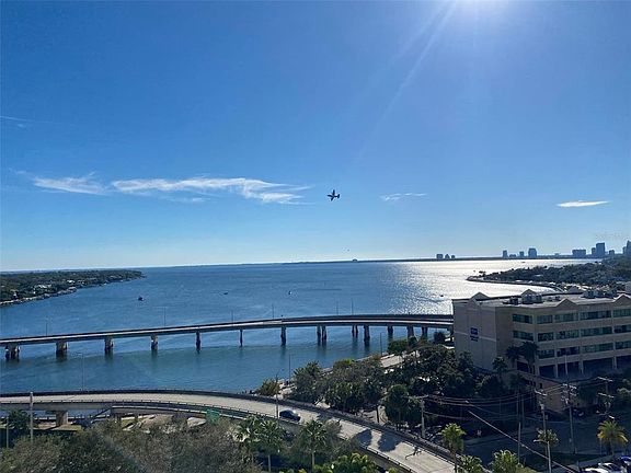4th image of 345 BAYSHORE BOULEVARD #1203