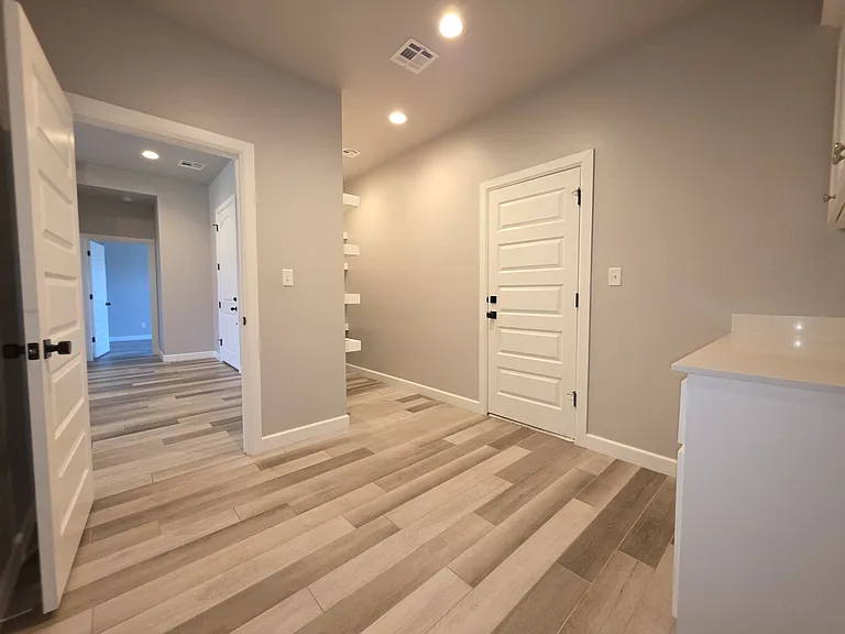 Lots of space & storage in the laundry room