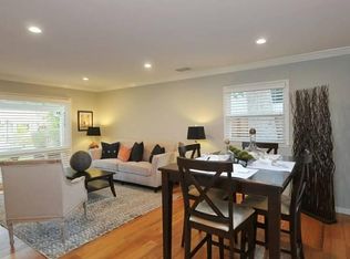 744 Edge Ln, Los Altos, CA 94024