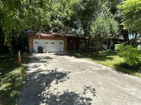 840 Pineapple Rd, South Daytona, FL 32119