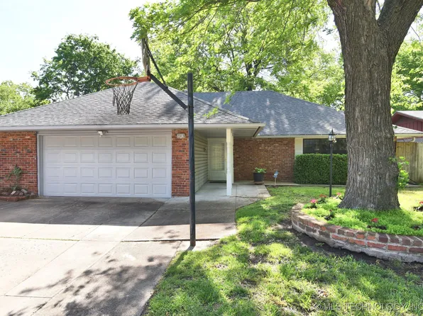 7315 S 69th East Pl, Tulsa, OK 74133
