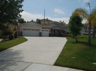 612 Muirfield Ave, Simi Valley, CA 93065