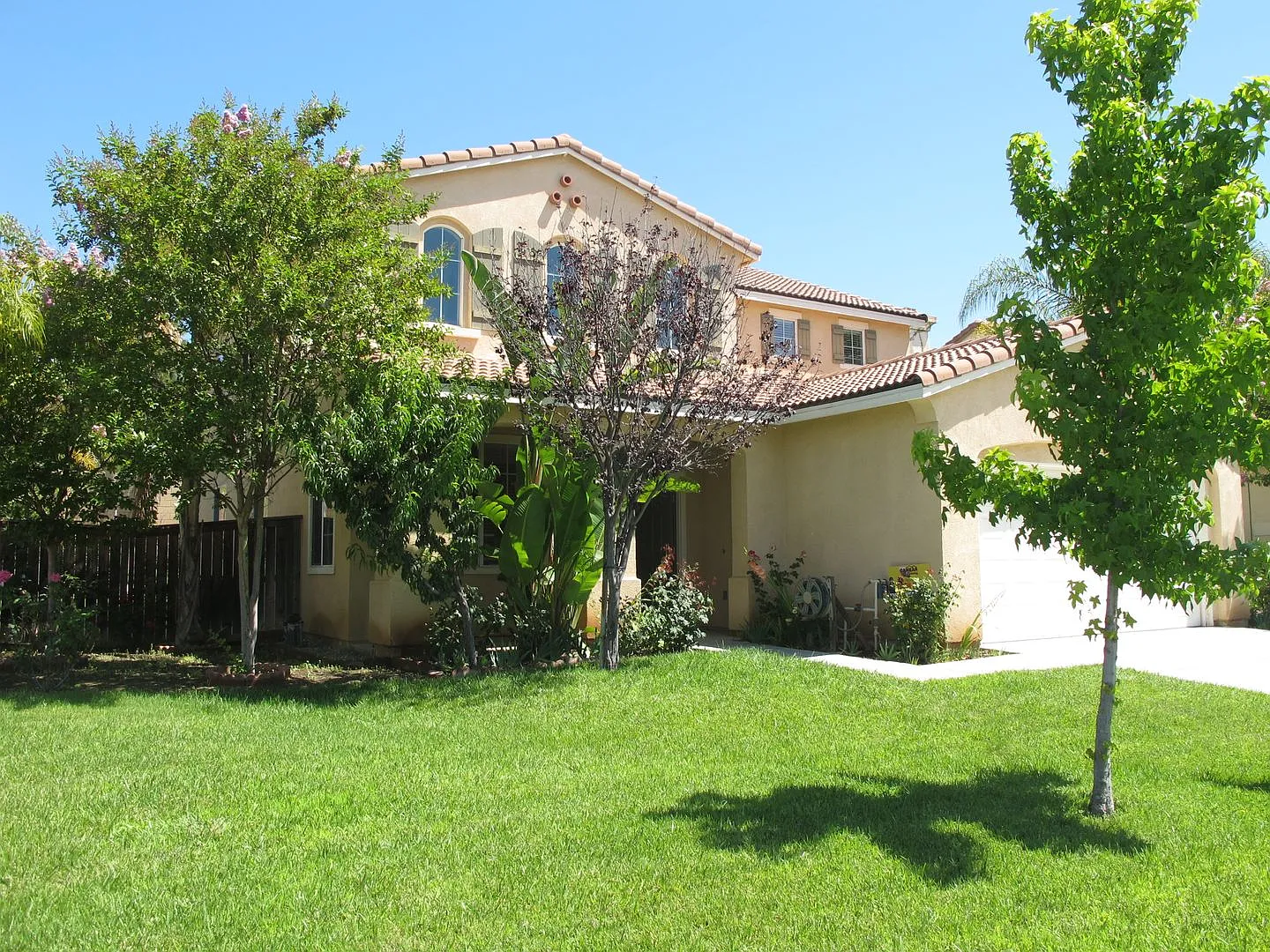 Four Bedroom Three Bathroom Home in Murrieta! — Photo 3