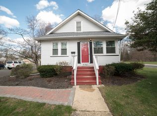 694 Tanyard Rd, Deptford, NJ 08096