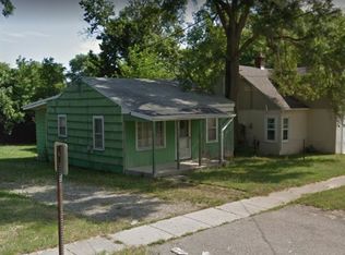 1475 Carman St, Burton, MI 48529