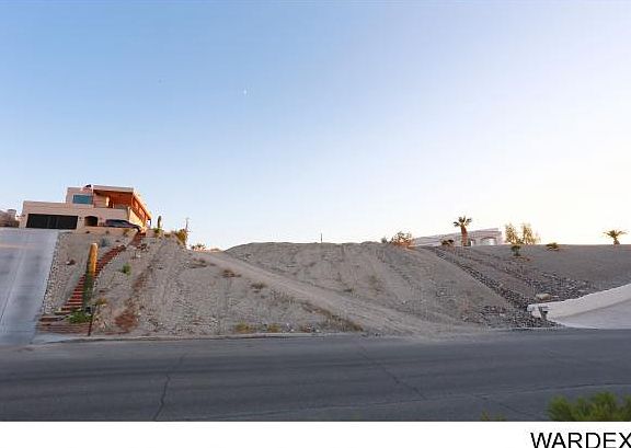 3rd image of 3058 Maverick Dr