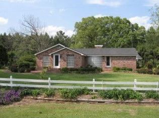 585 Goss Bunkerhill Rd, Columbia, MS 39429