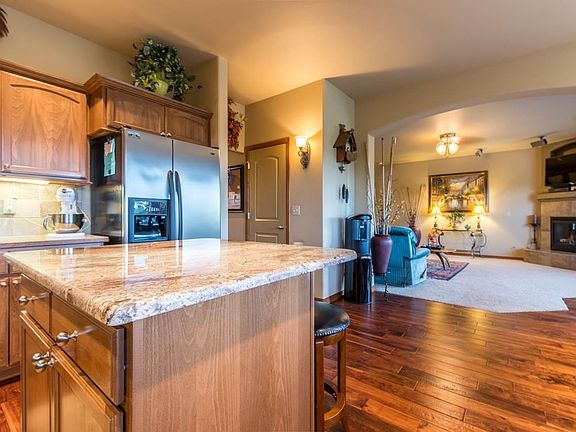 3rd image of 98716 Canyon View Dr