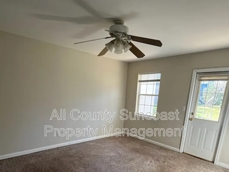 1403 Mamie Scott Dr — Photo 5