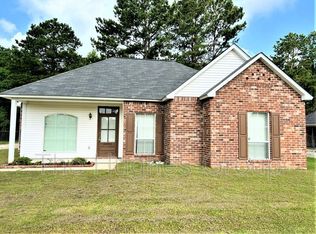 30455 Jo Ann Dr, Walker, LA 70785