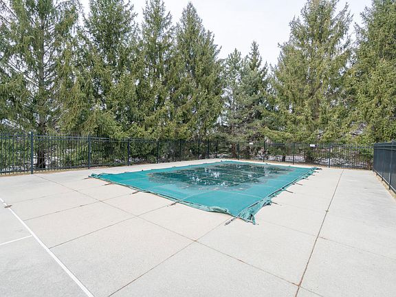 3rd image of 3302A Devonwood Hills Dr NE