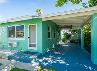 144 174th Ave E #E, Saint Petersburg, FL 33708