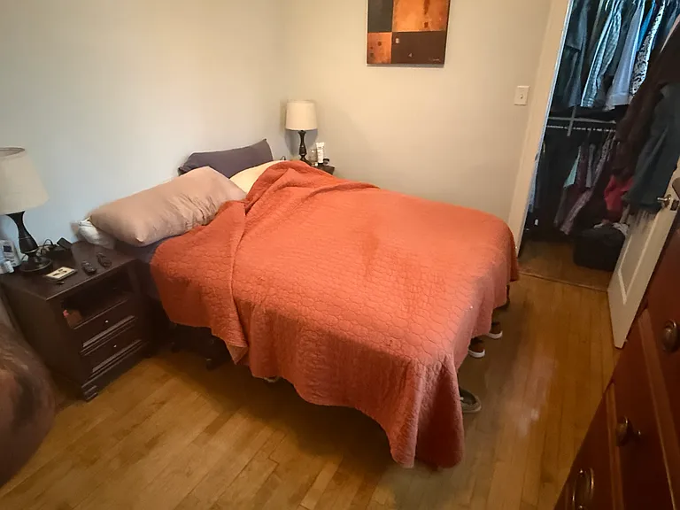 4552 N Claremont Ave #1 — Photo 8