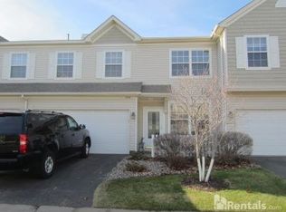 1906 Bluestem Ln, Shoreview, MN 55126
