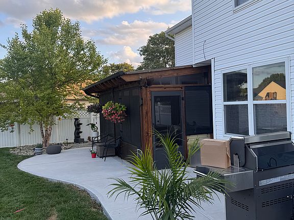 5th image of 2264 Ferndown Dr