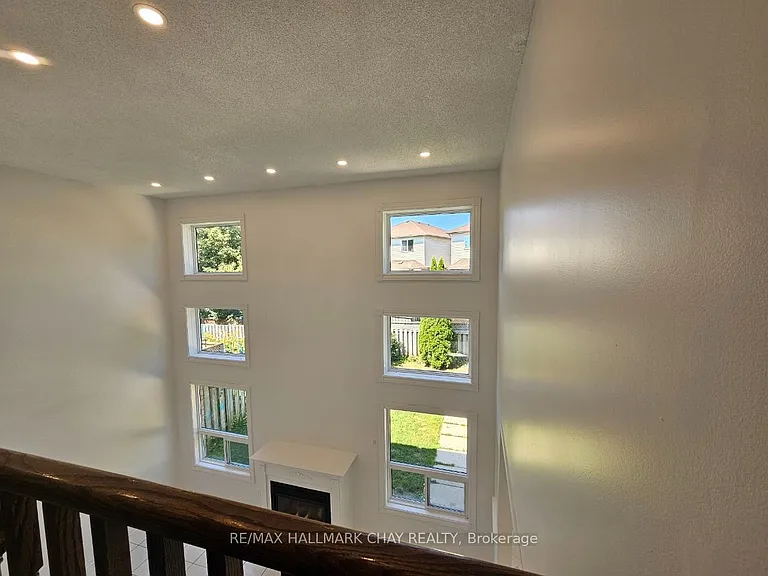 219 Wessenger Dr — Photo 19