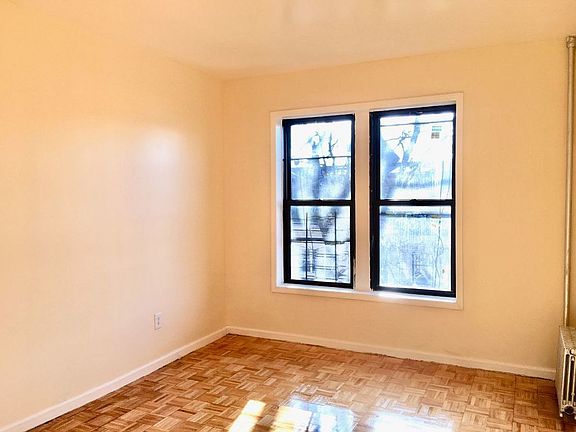 4th image of 360 E 31st St APT 3B