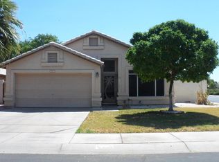 35 S Tiago Dr, Gilbert, AZ 85233