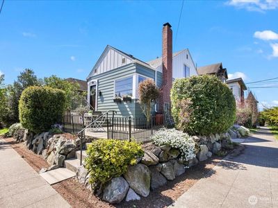 6017 17th Avenue NW, Seattle, WA, 98107