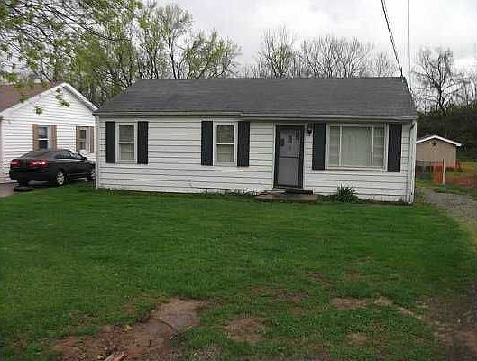 1st image of 1048 Lake Dr #25/874
