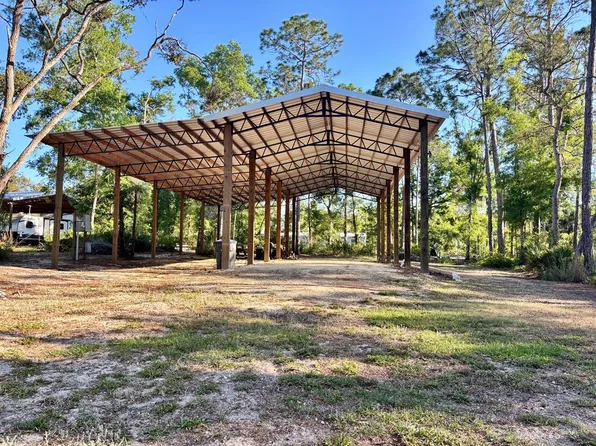 1089 White Oak Dr, Steinhatchee, FL 32359