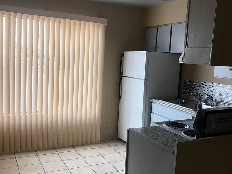 761 E Twain Ave #4 — Photo 9