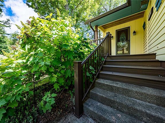 4th image of 5226 Beechwood Rd