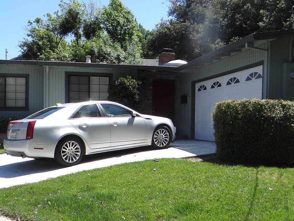 2nd image of 804 Soto Ct