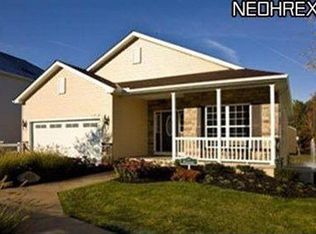 10540 Herrington Dr, Aurora, OH 44202