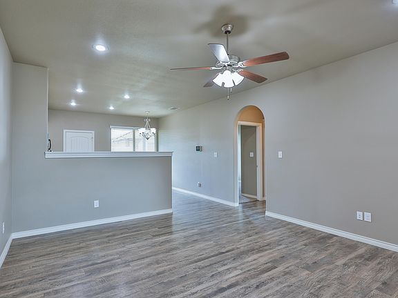 4th image of 9804 Avenue R