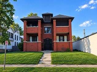 132 W Lawrence St #201, Pontiac, MI 48341