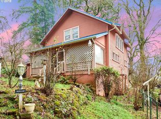 9650 NE Fox Ln, Dundee, OR 97115